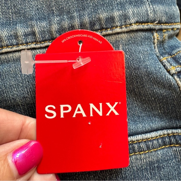 Spanx Women’s Straight Leg High Rise Pull On Jeans NWT - Picture 5 of 9